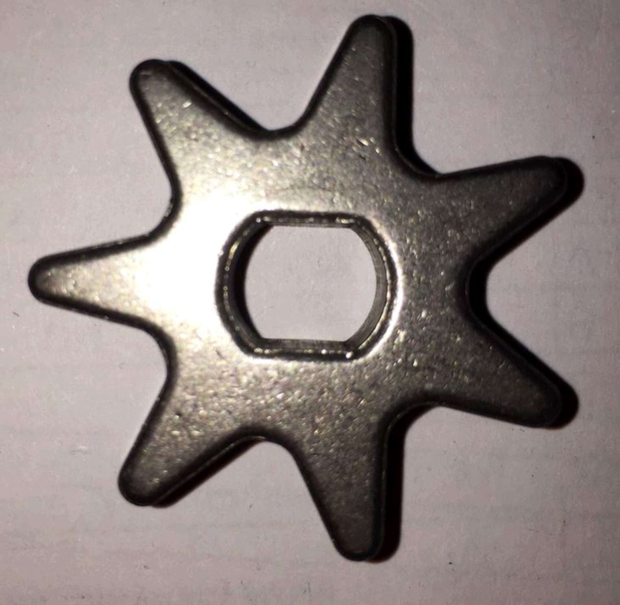 Звезда электропилы (венец привода) (D-30, d-8/10, H-8,2mm) KZ