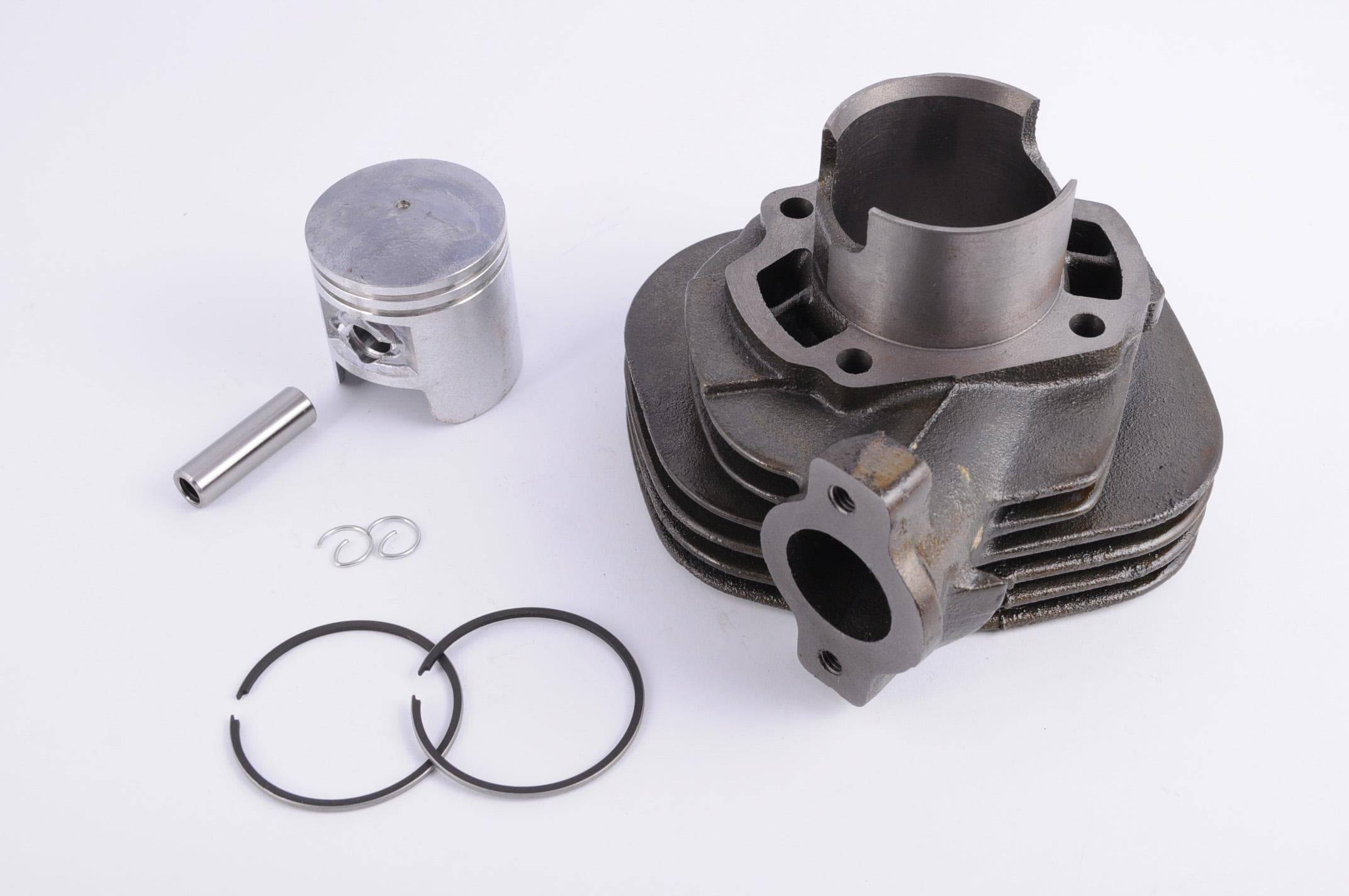 Поршневая (ЦПГ) 2T TB 60, Suzuki RUN (Ø43, p-10, h-51) SCO Scorpion (Made in Taiwan) PN