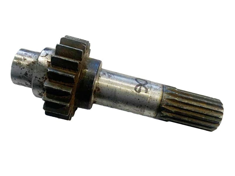 Вал раздаточной коробки ведомый  Jinma 240/244 (Z-19/Z-18) c шестерней AMG